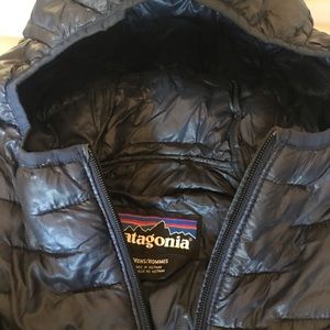 Men’s Patagonia puffer jacket
